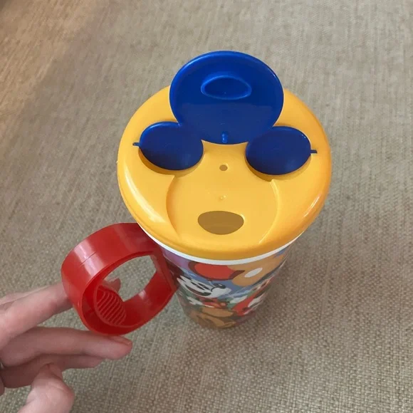 Vintage Mickey Mouse club cup - Picture 4 of 4